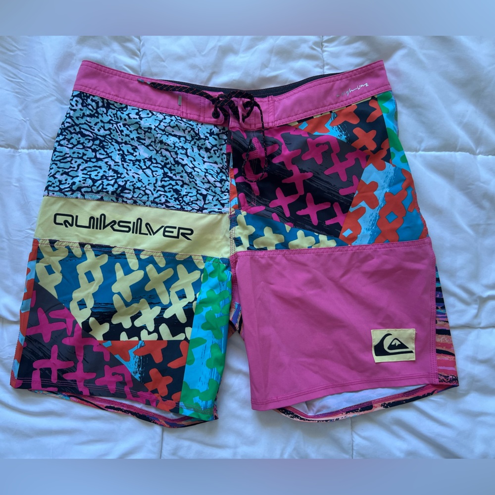 Quiksilver Men’s Boardshorts Size 34